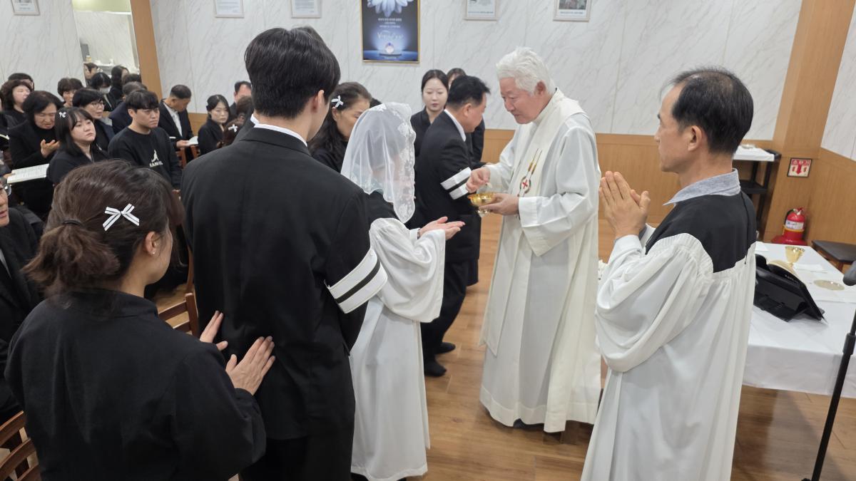 황구영 안나 20251109 (5).jpg