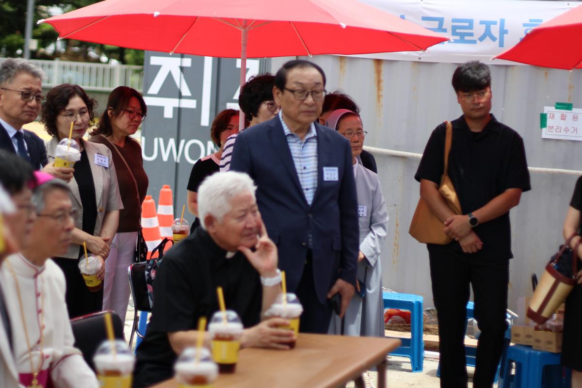 250720 리노주교방문 (20).JPG