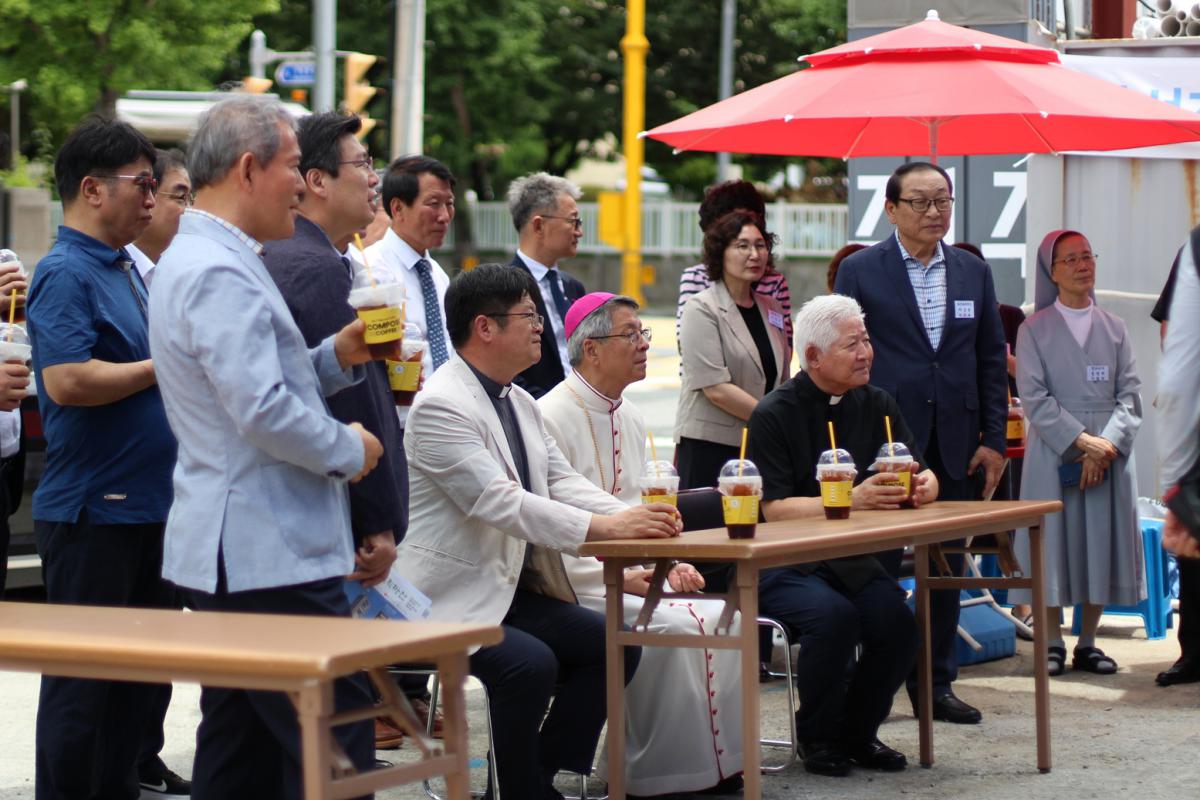 250720 리노주교방문 (10).JPG